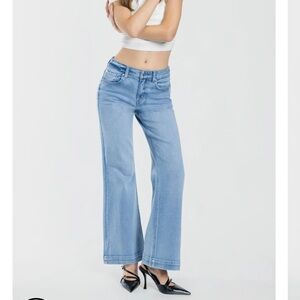 Light Blue Wide-Leg Women’s Jeans